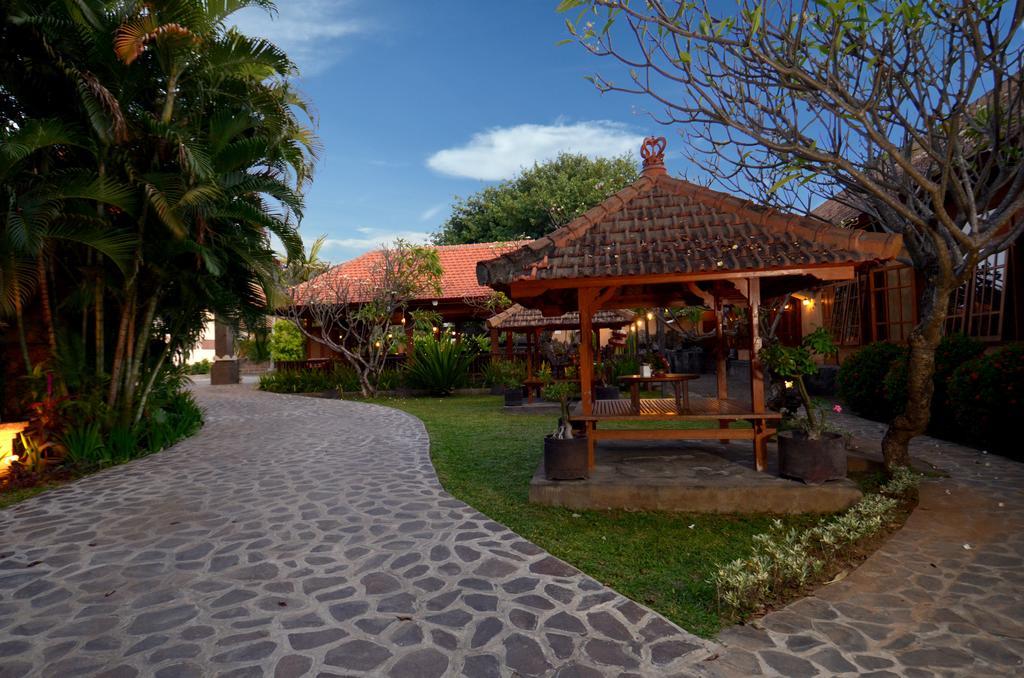 Banyualit 'n Resort 3*