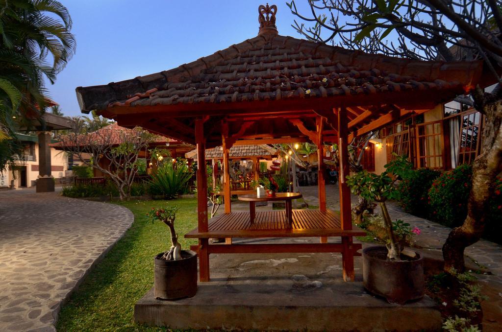 Banyualit 'n Resort 3*