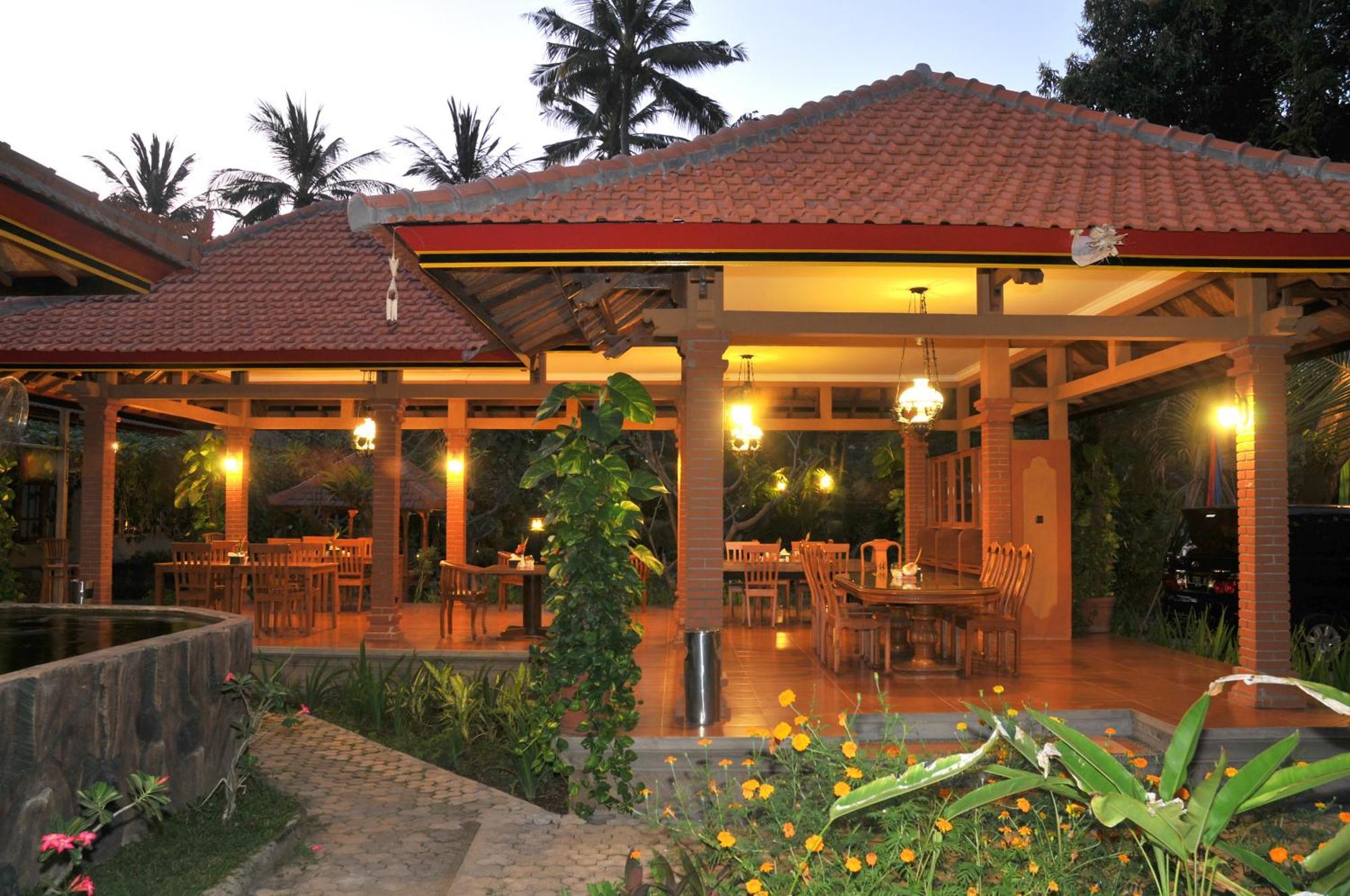 Banyualit 'n Resort Lovina (Bali)